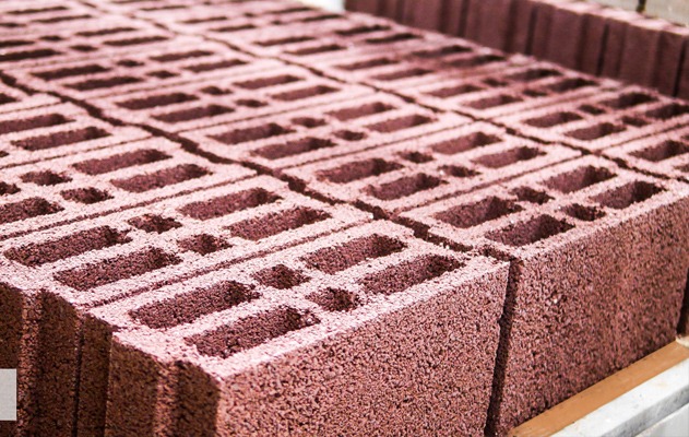 <strong>Как проходит процесс производства бетонных блоков и</strong> <strong>керамзибетон</strong>